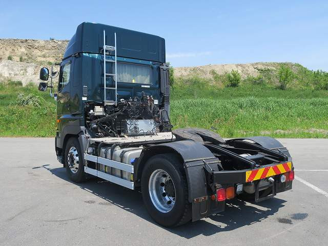 中古トラック 日野トラクタヘッド ＃4