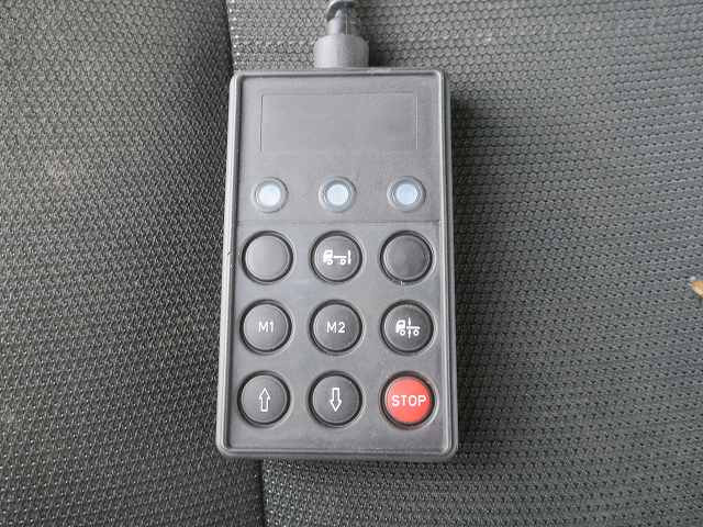 中古トラック いすゞ冷凍バン ＃19