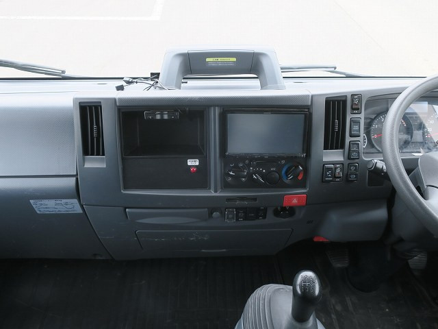 中古トラック いすゞアルミバン ＃18