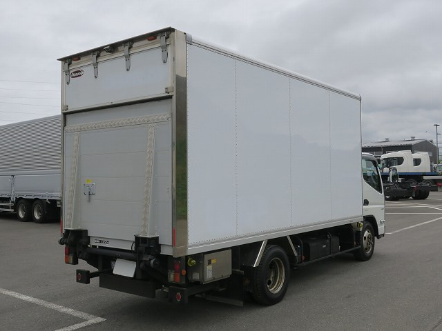 中古トラック 三菱ふそう パネルバン  ＃3