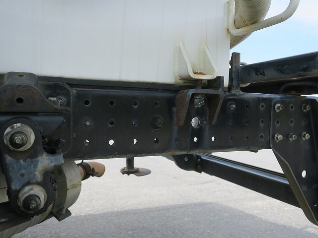 中古トラック 三菱ふそう散水車 ＃9