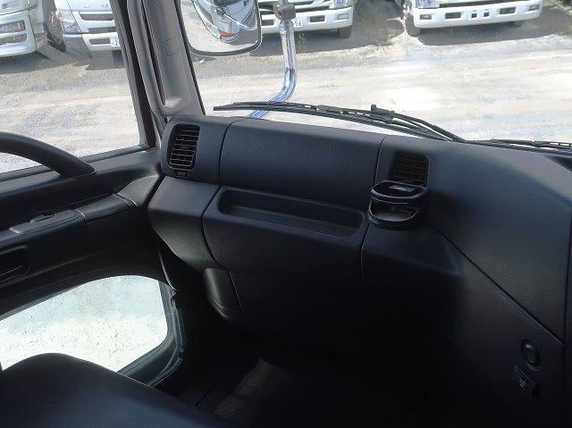 中古トラック 日野トラクタヘッド ＃13