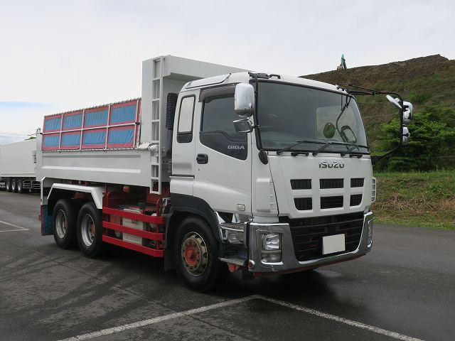 中古トラック いすゞダンプ ＃2