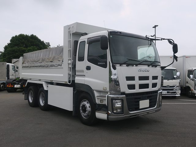 中古トラック いすゞダンプ ＃2