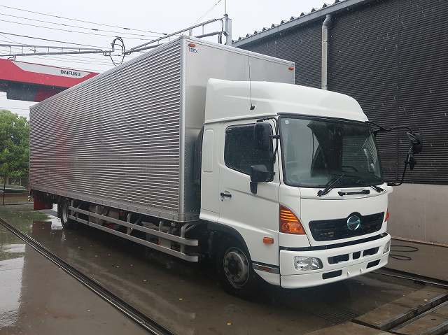 中古トラック 日野 レンジャー 中型アルミバン おばけバン