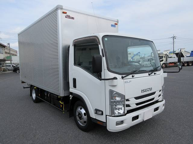 中古トラック いすゞアルミバン ＃2