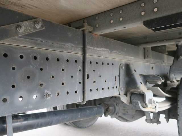 中古トラック いすゞアルミバン #13