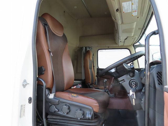 中古トラック 日野トラクタヘッド ＃14