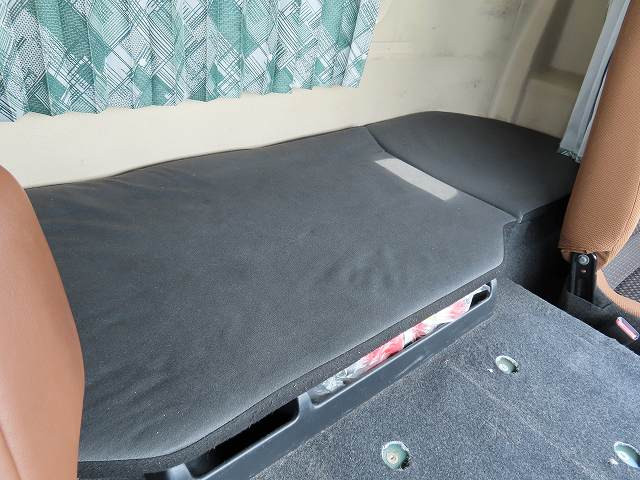 中古トラック 日野トラクタヘッド ＃23