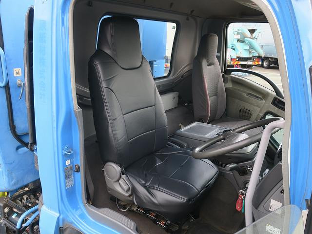 中古トラック いすゞパッカー車 ＃18
