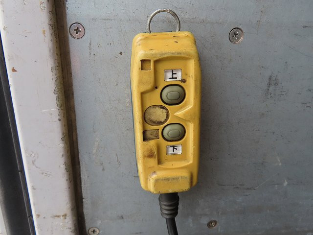 中古トラック 三菱ふそうアルミバン #9