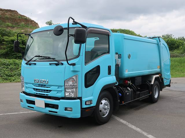中古トラック いすゞパッカー車