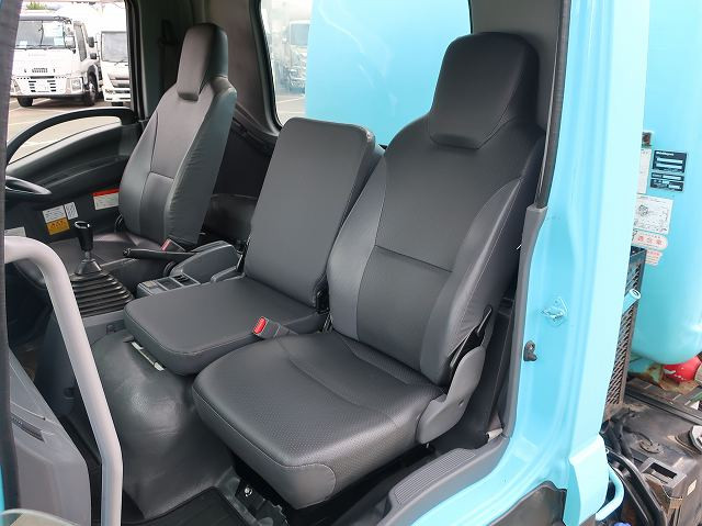 中古トラック いすゞパッカー車 #23