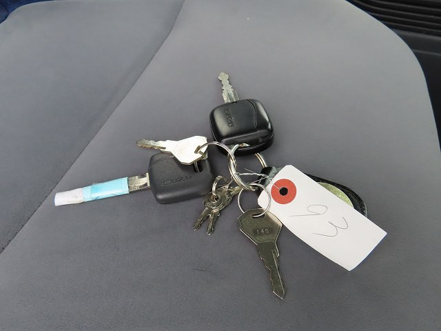 中古トラック いすゞコンクリートミキサー車 ＃24