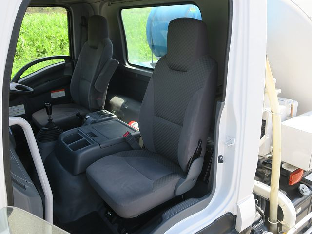 中古トラック いすゞコンクリートミキサー車 ＃23