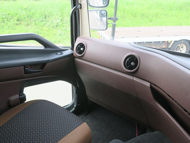 中古トラック 日野トラクタヘッド ＃12