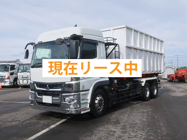2024 Mitsubishi Fuso Super Great 22-ton truck with large hook and roll, manufactured by Kyokuto, with box, twin hoist, dual differentials, 10.5-ton payload capacity, high roof, 428 horsepower, aluminum wheels. Approximately 120,000 km on the odometer. Vehicle inspection valid until January 2026.