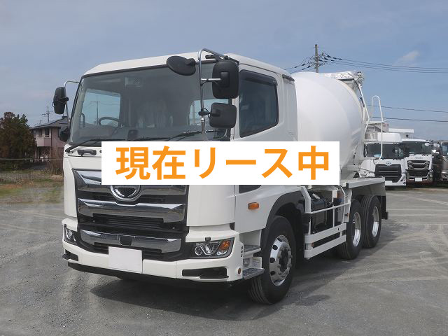 日野プロフィア 大型コンクリートミキサー車
