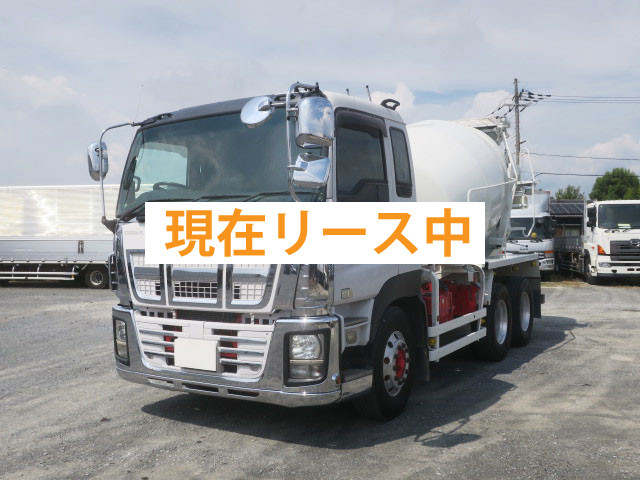 中古トラック いすゞコンクリートミキサー車