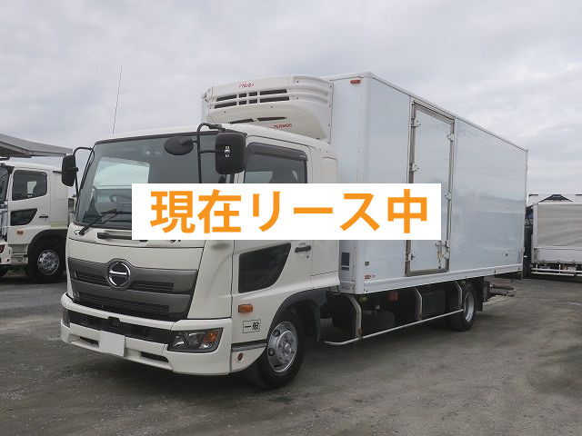  日野冷凍バン