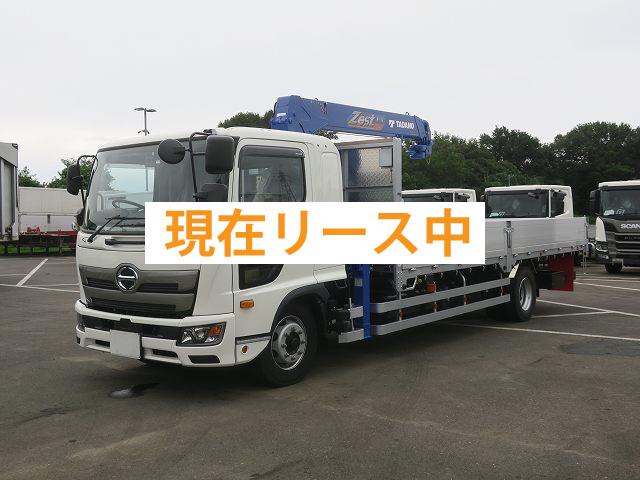  日野クレーン付き平ボディ