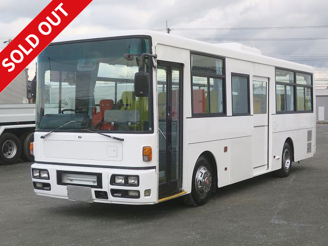 2004 UD Trucks Space Runner large bus, 41-seater, all-wheel air suspension, 14-row seating, moquette seats ★ Actual mileage on the meter: approx. 100,000 km! ★