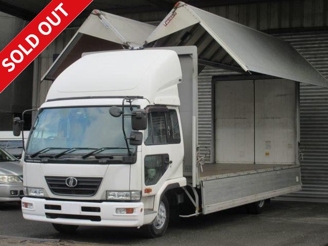 2006 model! UD Condor aluminum wing ★ 6200 x 2400 full cab wide ★ MOT valid until August!