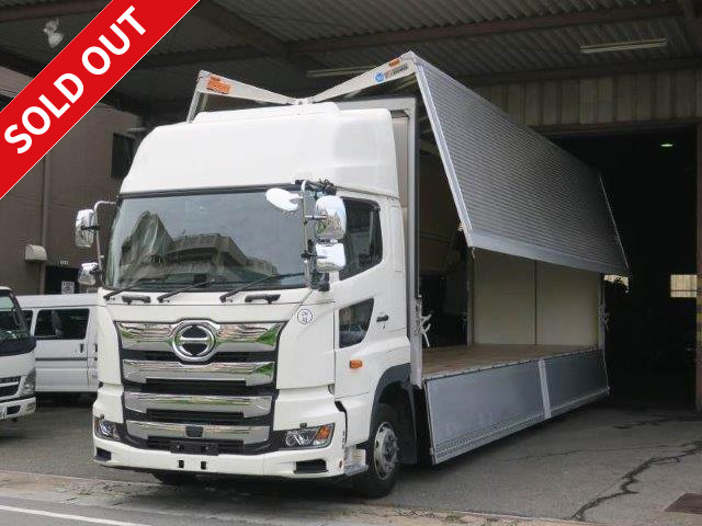 Now on lease! 2018 Hino Profia, 4-axle low-floor, large aluminum wing, high roof, rear air suspension, retarder included, dealer inspection record book included