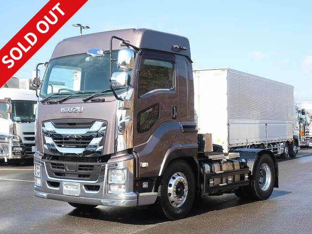 2017 Isuzu Giga Tractor Head, 5th wheel load 11.5t, 460hp, high roof, approx. 510,000km on meter