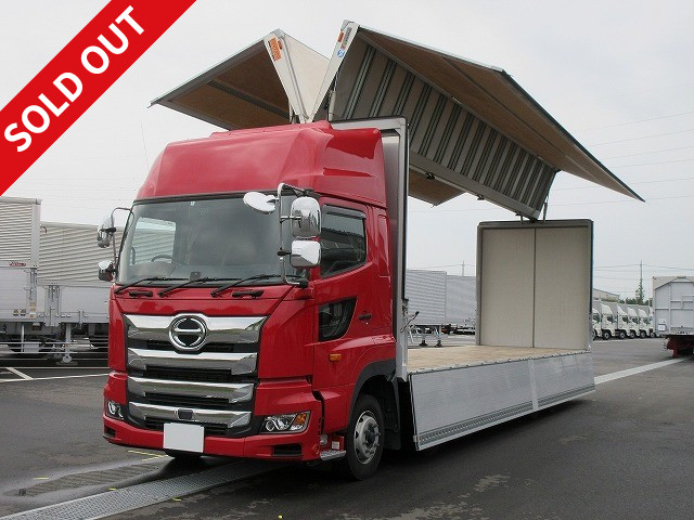 Now leased! 2018 model Hino Profia, 4-axle low-floor, large aluminum wing, with retractable gearbox (2019 model: new!), high roof, rear air suspension, retarder, dealer inspection record book included