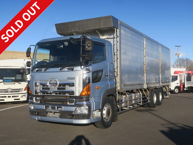 2017 Hino Profia Large chip transport vehicle with slide deck, high floor, 3 axles, 11.8t load capacity, retarder