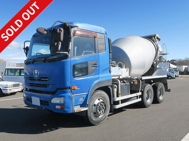2006 UD Trucks Quon Large concrete mixer truck 2 differentials Kayaba drum capacity 8.9m3 hopper cover