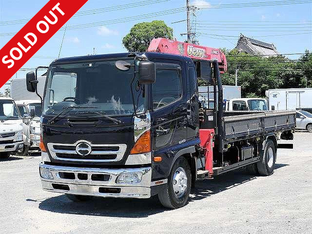 2011 Hino Ranger Medium-sized flatbed with crane Furukawa Unic 3-stage boom Radio-controlled 240 horsepower *Approximately 245,000 km on the meter! *