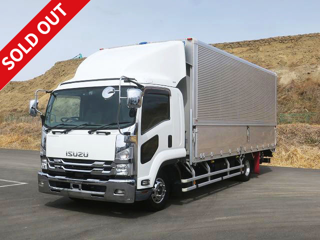 2018 Isuzu Forward, medium-sized aluminum wing, 6200 wide, combination gate, rear air suspension, 240 horsepower, aluminum wheels