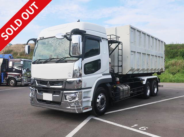 2024 Mitsubishi Fuso Super Great 22-ton truck with large hook and roll, manufactured by Kyokuto, with box, twin hoist, dual differentials, 10.4-ton payload capacity, high roof, 394 horsepower, aluminum wheels. Approximately 90,000 km on the odometer. Vehicle inspection valid until January 2026.