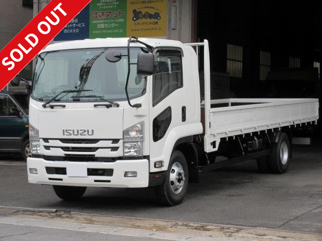 We are accepting leases for the 2015 Isuzu Forward flatbed with standard 6200 body and PTO!