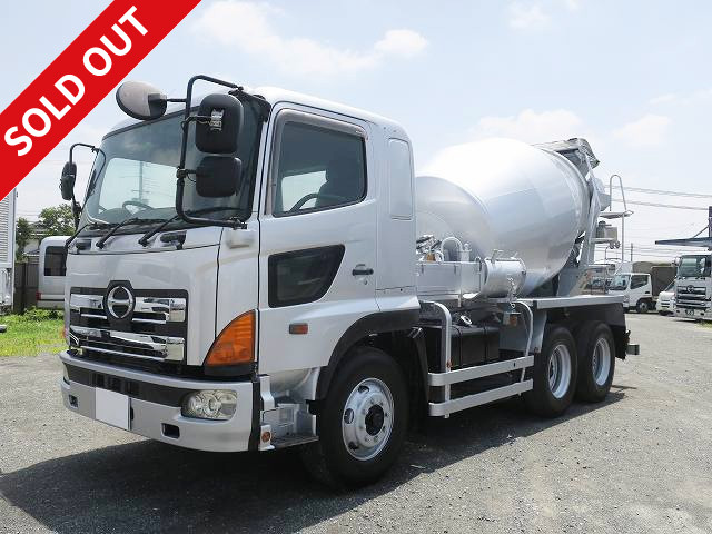 2008 Hino Profia large concrete mixer truck with 2 differentials, Kayaba drum capacity 8.9m3, hopper cover *Inspection valid until November 2013*