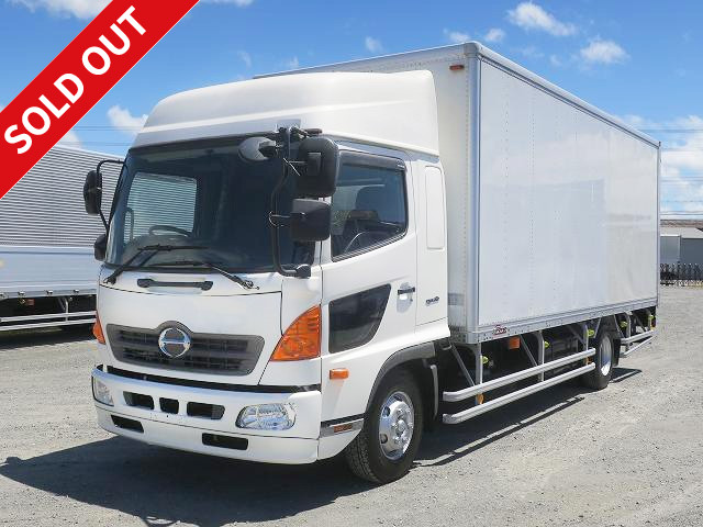 2013 Hino Ranger Medium Aluminum Van 6200 Standard Combination Gate Rear Air Suspension High Roof 240 Horsepower *Approximately 140,000km on the odometer! *