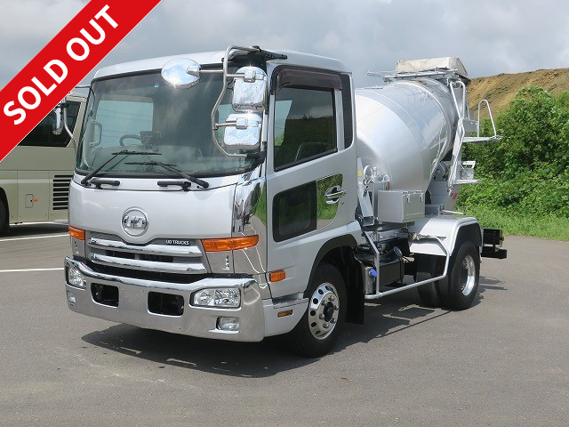 中古トラック UDトラックスコンクリートミキサー車