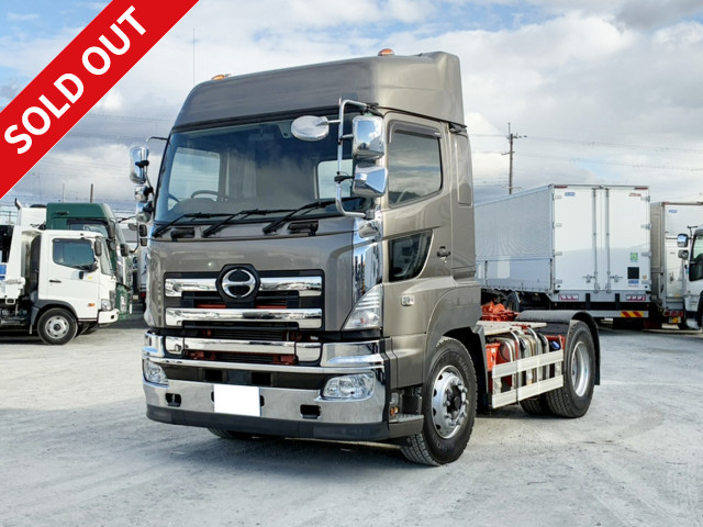 2018 Hino Profia Tractor Head, 5th Wheel Load 11.5 Tons, 410 HP, High Roof, Approximately 370,000 km on the odometer, Inspection valid until June 2016, Vehicle Inspection