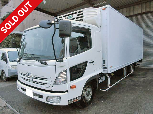 2010 model! Hino Ranger with lift-up PG, refrigerated van, Thermo King, set to -20 degrees
