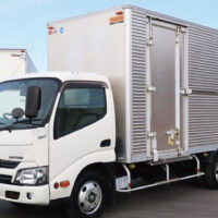 日野・デュトロの中古車両をお探しの方必見！特徴や選ぶ際のポイントを解説