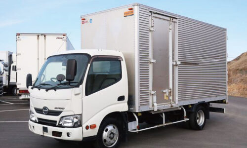 日野・デュトロの中古車両をお探しの方必見！特徴や選ぶ際のポイントを解説