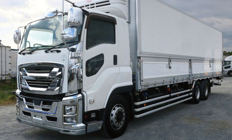 いすゞ・ギガの中古車両をお探しならトラックランド！車両の特徴も紹介