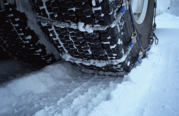 【事前準備】トラックの雪道対策