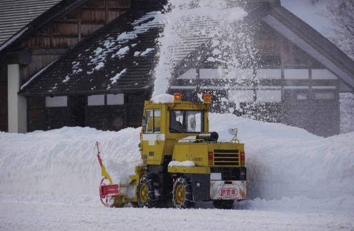 ロータリー除雪車
