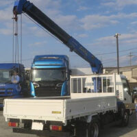 【2トンクレーン付トラック】中古車をお探しならトラックランドへ