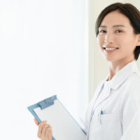 インフルエンザ・コロナウイルスの違いや予防法を解説