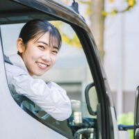女性トラックドライバーの割合って?増えている背景や仕事の魅力などを解説