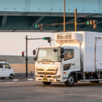 【トラック】パネルバンとは？種類やメリット・デメリットなどを解説